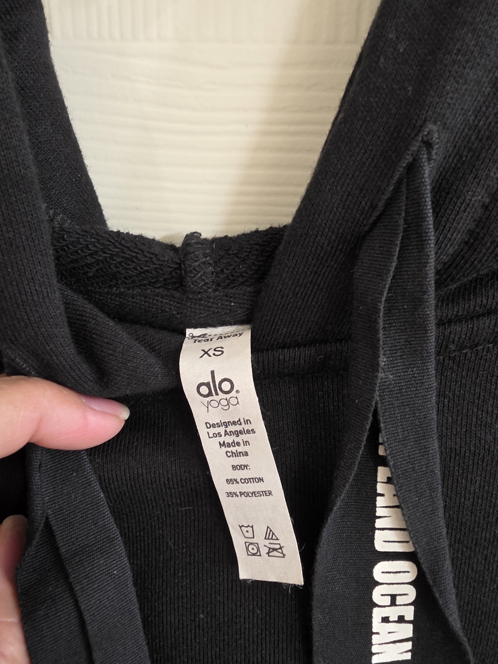 Alo Yoga Women's Black Hoodie Sweater - XS